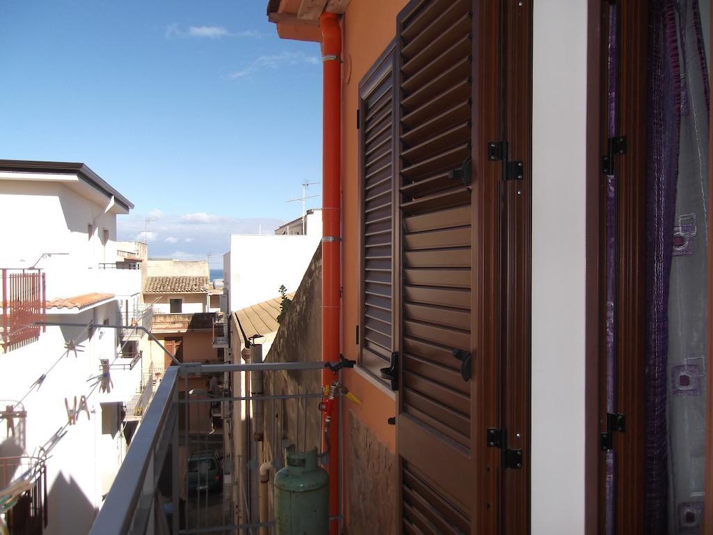 Zu Pippinu Apartment Кастеламаре дел Голфо Стая снимка