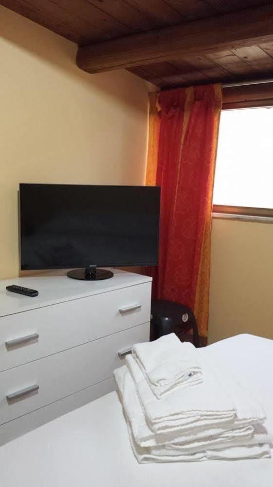 Zu Pippinu Apartment Кастеламаре дел Голфо Екстериор снимка