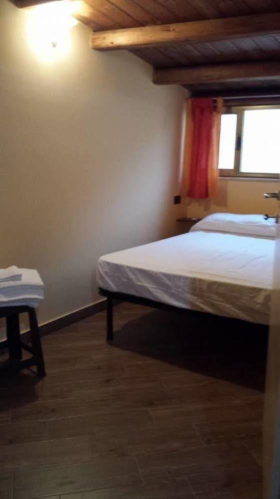 Zu Pippinu Apartment Кастеламаре дел Голфо Екстериор снимка